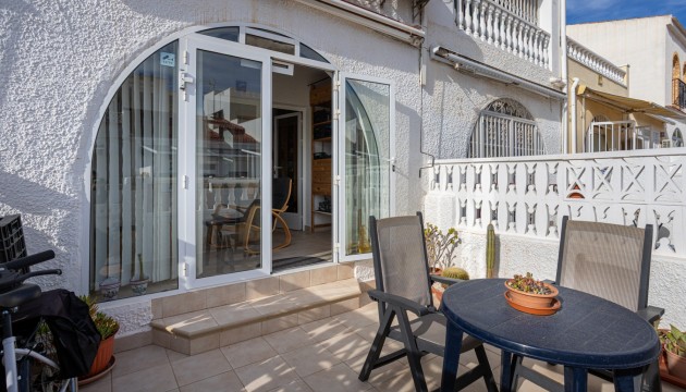 Перепродажа - Таунхаус - Torrevieja - La Siesta - El Salado -  Torreta