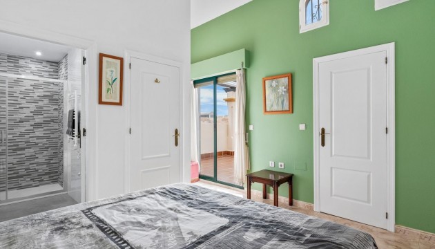 Resale - Townhouse - Orihuela Costa - La Zenia