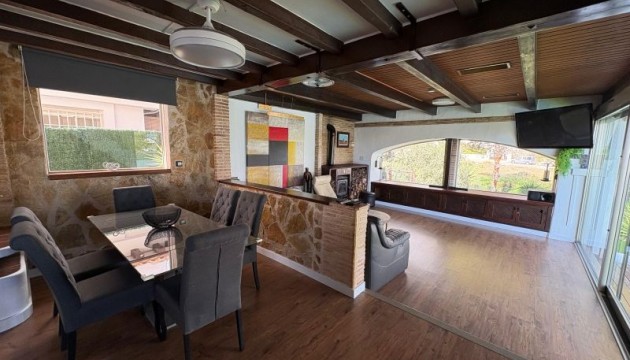 Resale - Detached Villa - Orihuela Costa