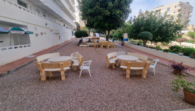 Resale - Apartment - Torrevieja - Torrelamata - La Mata