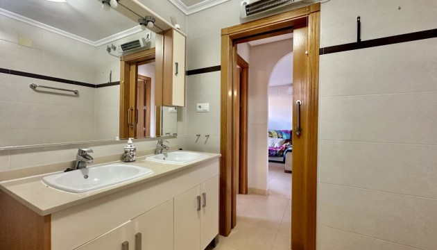 Resale - Apartment - Mil Palmeras