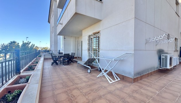 Resale - Apartment - Mil Palmeras