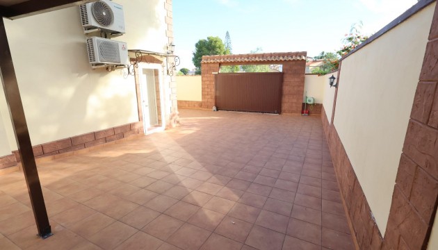 Resale - Detached Villa - Torrevieja - Los Balcones - Los Altos del Edén