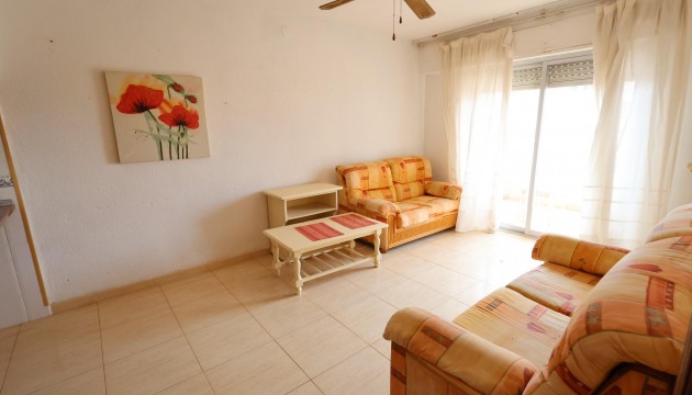 Resale - Apartment - Torrevieja - Punta Prima
