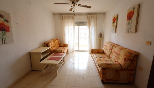 Resale - Apartment - Torrevieja - Punta Prima