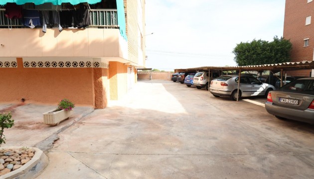 Resale - Apartment - Torrevieja - Punta Prima