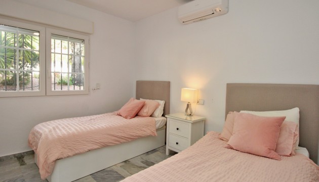 Resale - Detached Villa - Orihuela Costa - Las Ramblas