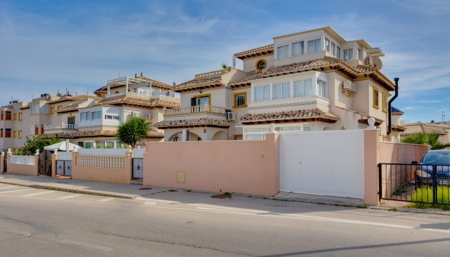 Resale - Townhouse - Orihuela Costa - Lomas de Cabo Roig