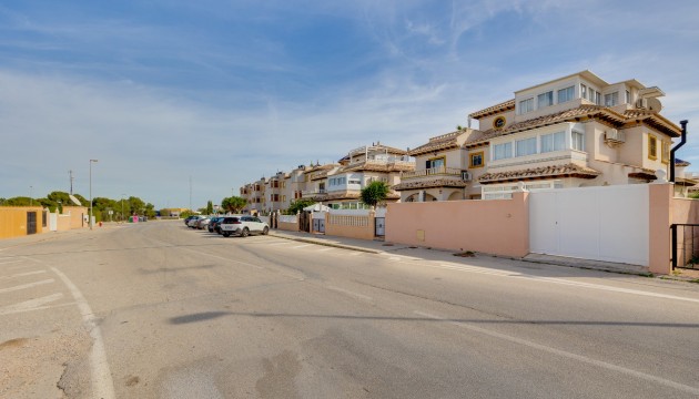 Resale - Townhouse - Orihuela Costa - Lomas de Cabo Roig