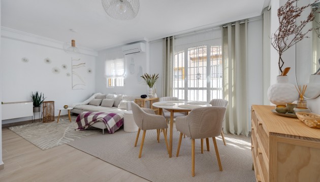 Resale - Townhouse - Orihuela Costa - Lomas de Cabo Roig