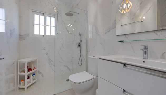 Resale - Townhouse - Orihuela Costa - Lomas de Cabo Roig