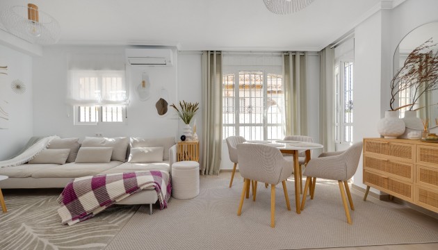 Resale - Townhouse - Orihuela Costa - Lomas de Cabo Roig