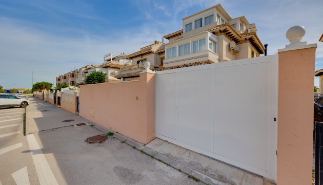 Resale - Townhouse - Orihuela Costa - Lomas de Cabo Roig