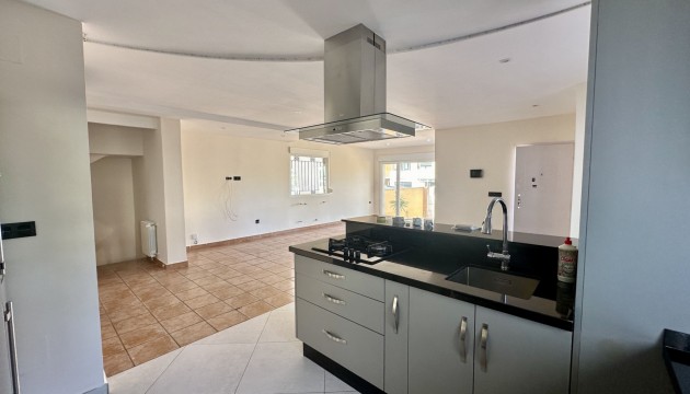 Reventa - Chalet Independiente - Orihuela Costa - Villamartín