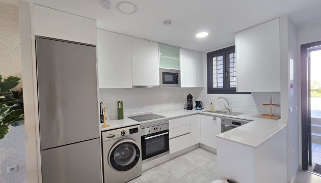 Resale - Apartment - Orihuela Costa - Villamartín *