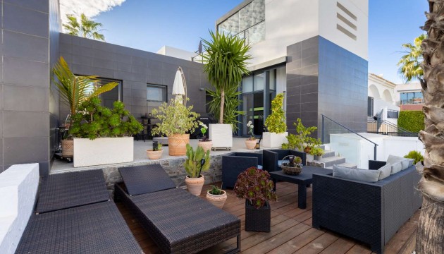 Resale - House - Orihuela - Orihuela Costa