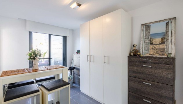 Resale - House - Orihuela - Orihuela Costa