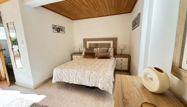 Resale - Detached Villa - Orihuela Costa - Villamartín