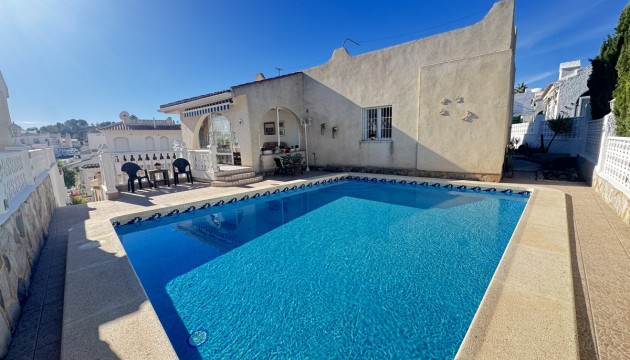 Resale - Detached Villa - Orihuela Costa - Villamartín