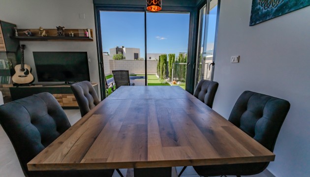 Resale - Semi Detached Villa - Benijófar - Benijofar