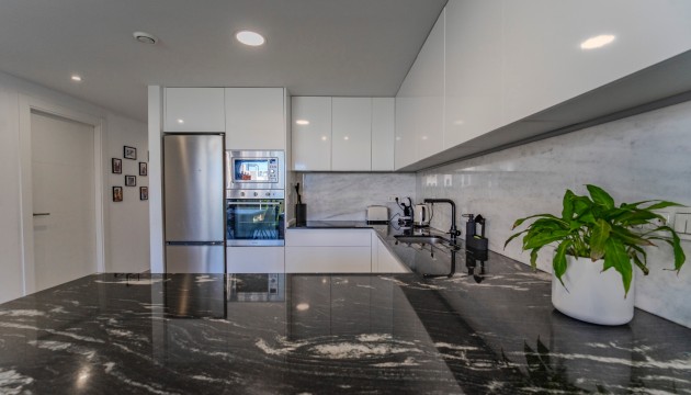 Resale - Semi Detached Villa - Benijófar - Benijofar