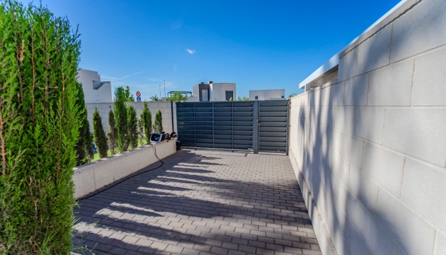 Resale - Semi Detached Villa - Benijófar - Benijofar