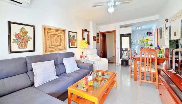 Resale - Apartment - Torrevieja - Punta Prima