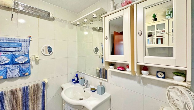 Resale - Apartment - Torrevieja - Punta Prima