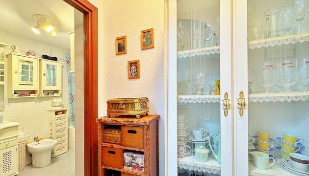 Resale - Apartment - Torrevieja - Punta Prima