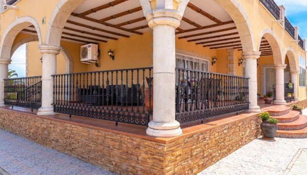Resale - Detached Villa - Orihuela - La Campaneta