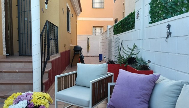 Wiederverkauf - Semi Detached Villa - Los Montesinos