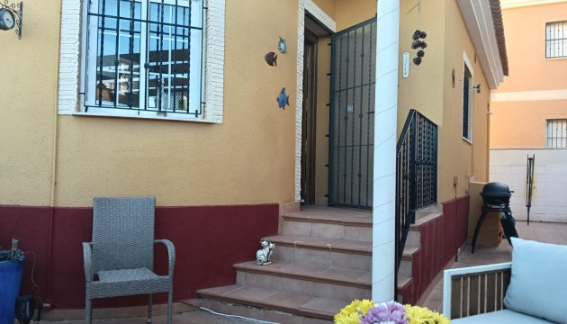 Wiederverkauf - Semi Detached Villa - Los Montesinos