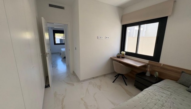 Перепродажа - отдельная вилла - Pinar de Campoverde