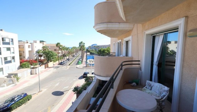 Resale - Apartment - Orihuela Costa - Cabo Roig