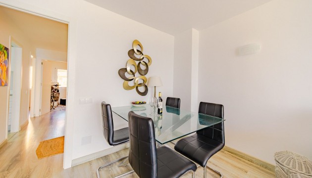 Resale - Apartment - Torrevieja - Playa del Cura