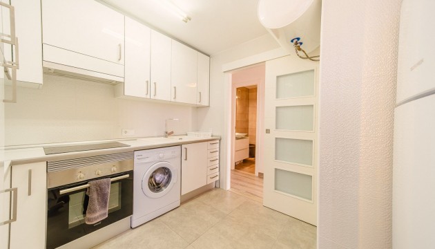 Resale - Apartment - Torrevieja - Playa del Cura