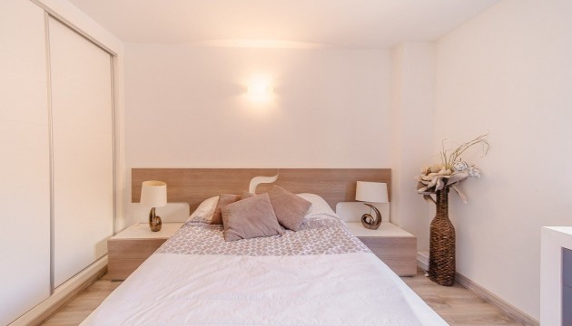 Resale - Apartment - Torrevieja - Playa del Cura