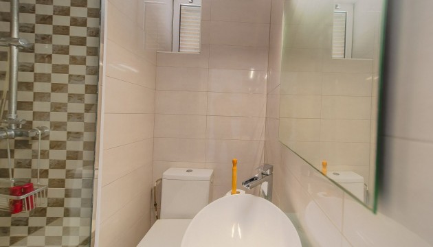 Resale - Apartment - Torrevieja - Playa del Cura