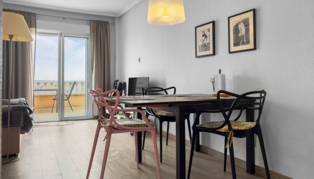 Herverkoop - Apartment - Torrevieja