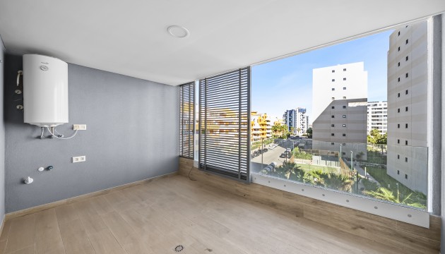 Resale - Apartment - Torrevieja - Punta Prima