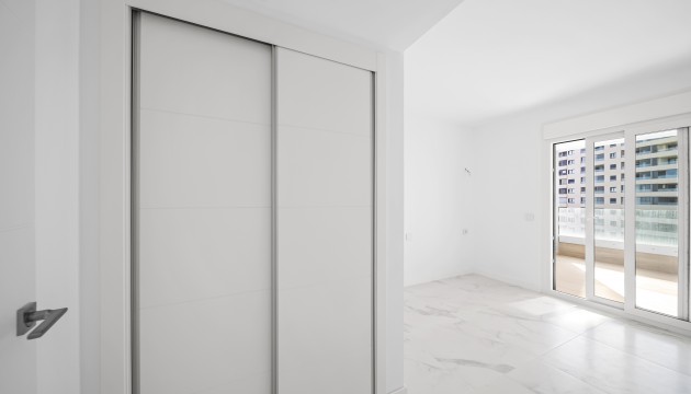 Resale - Apartment - Torrevieja - Punta Prima