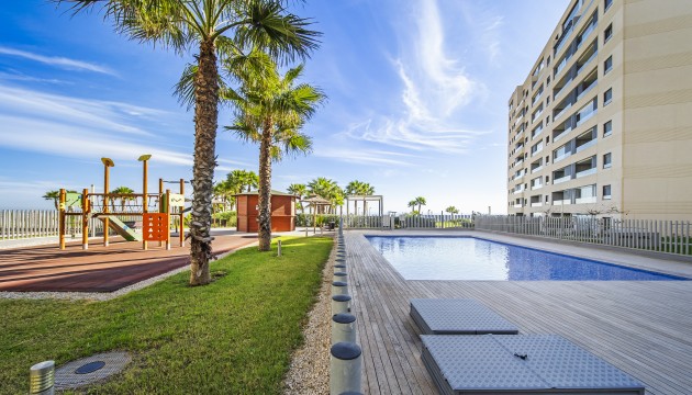 Resale - Apartment - Torrevieja - Punta Prima
