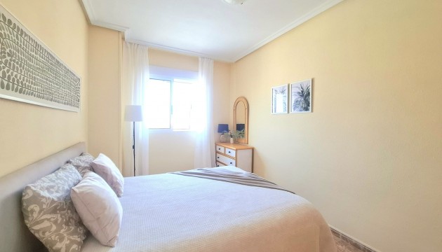 Herverkoop - Apartment - Torrevieja