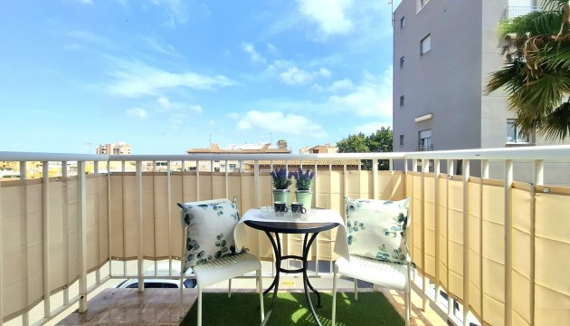 Herverkoop - Apartment - Torrevieja