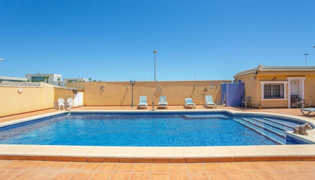 Herverkoop - Detached Villa - Torrevieja - Los Balcones - Los Altos del Edén