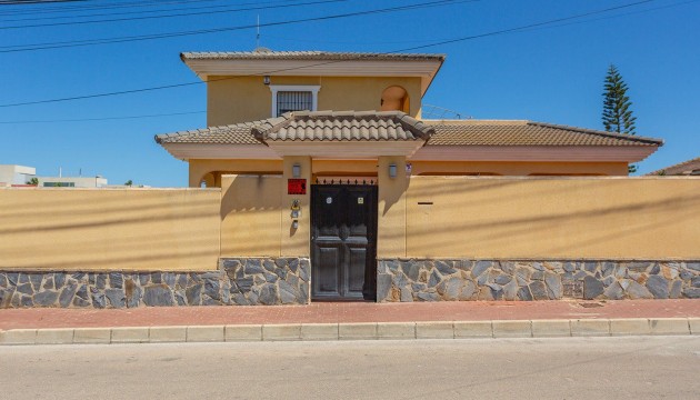 Herverkoop - Detached Villa - Torrevieja - Los Balcones - Los Altos del Edén
