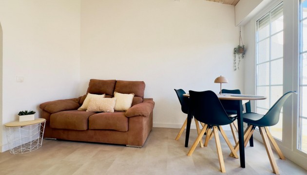 Resale - Apartment - Torrevieja - Los Frutales