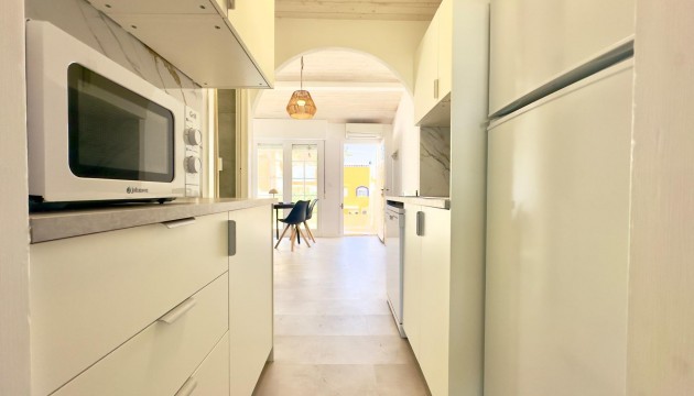 Resale - Apartment - Torrevieja - Los Frutales