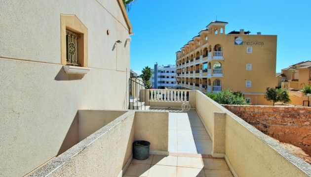 Resale - Townhouse - Orihuela Costa - Villamartín