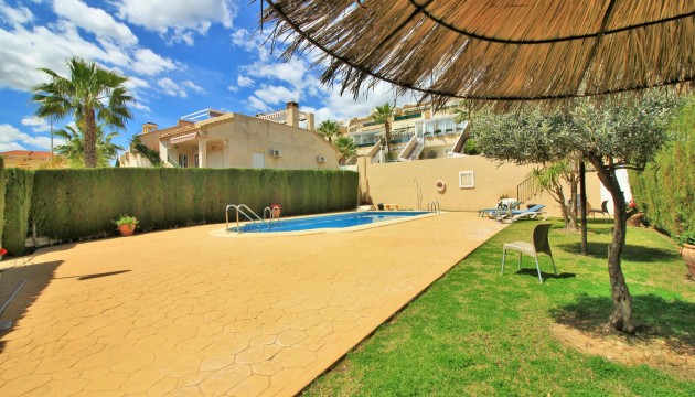 Resale - Townhouse - Orihuela Costa - Villamartín